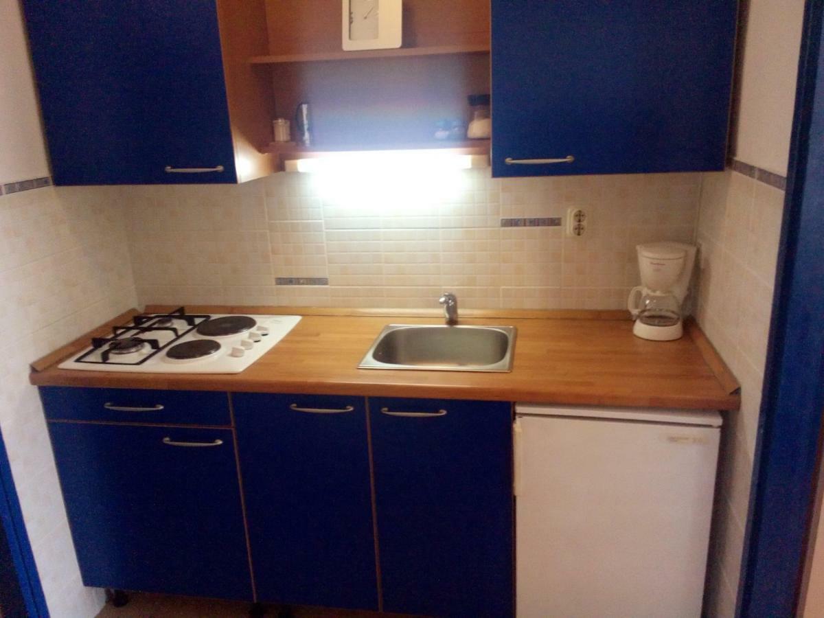 Apartman "Tatjana" Jezera Exterior foto
