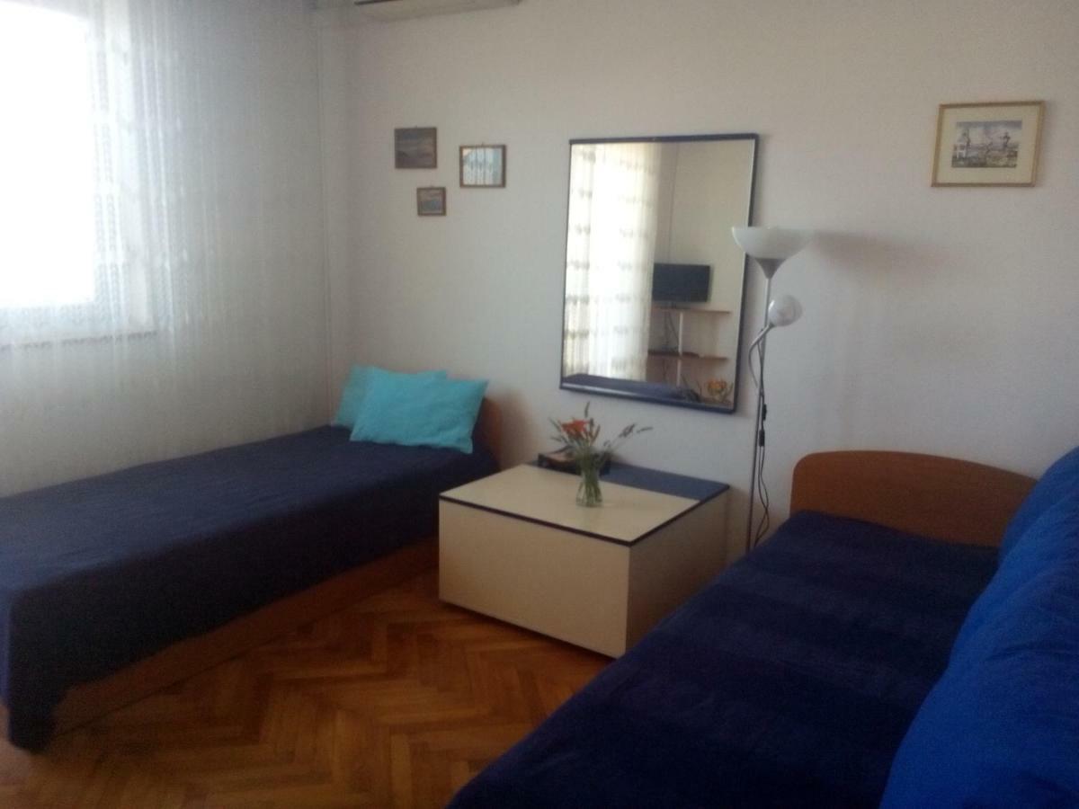 Apartman "Tatjana" Jezera Exterior foto